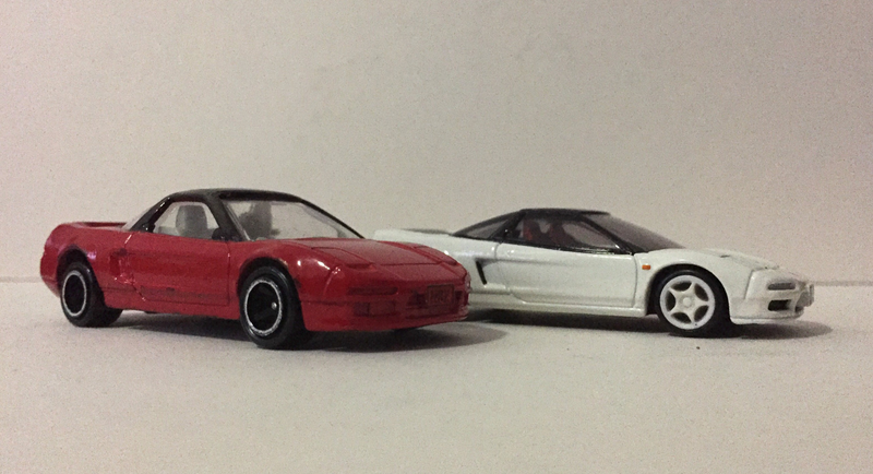 Illustration for article titled Two Honda NSXs by Tomica